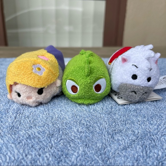 Disney Other - BNWT Disney Tsum Tsum Tangled Set